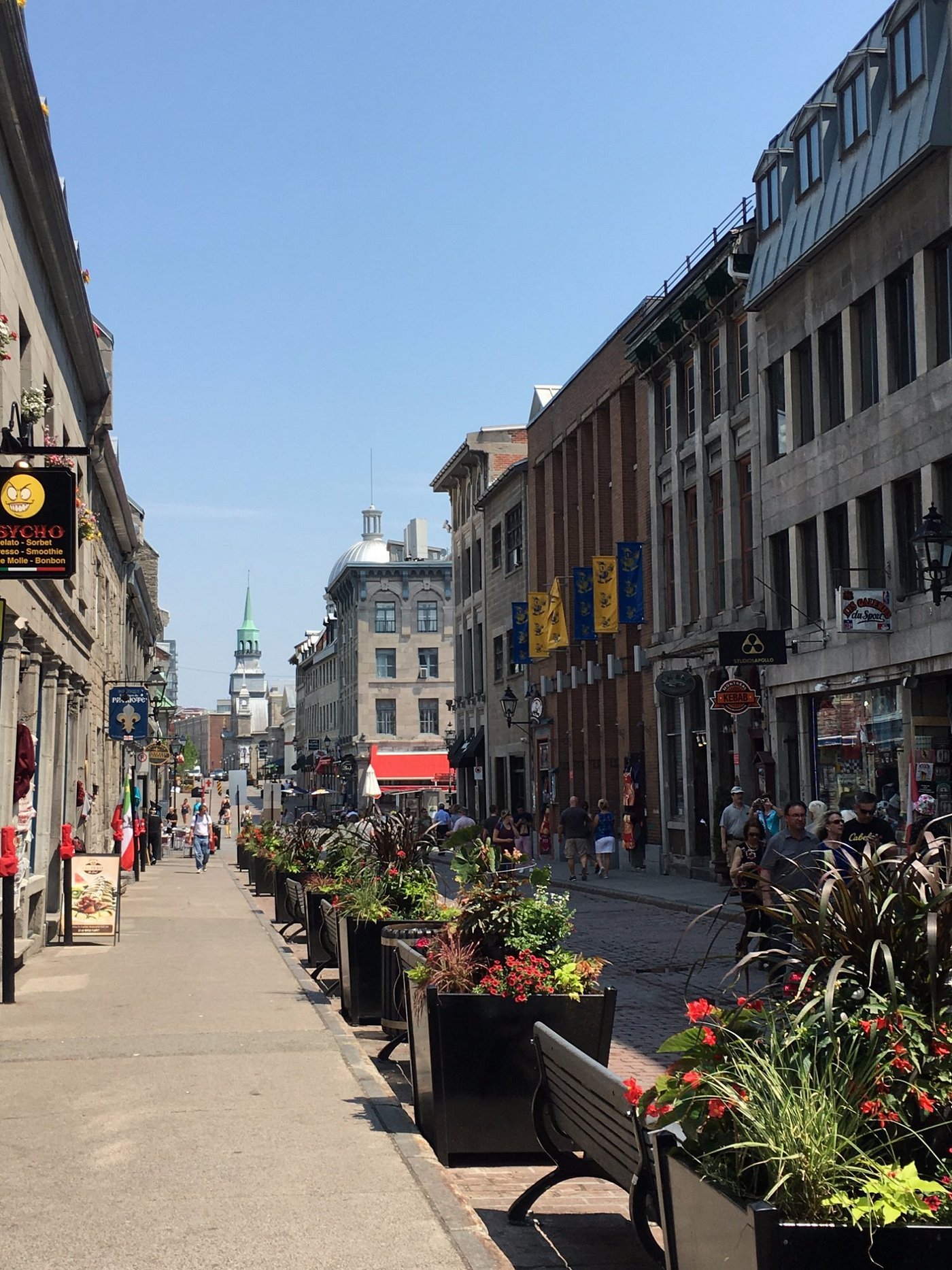 Pointe Claire, Canada