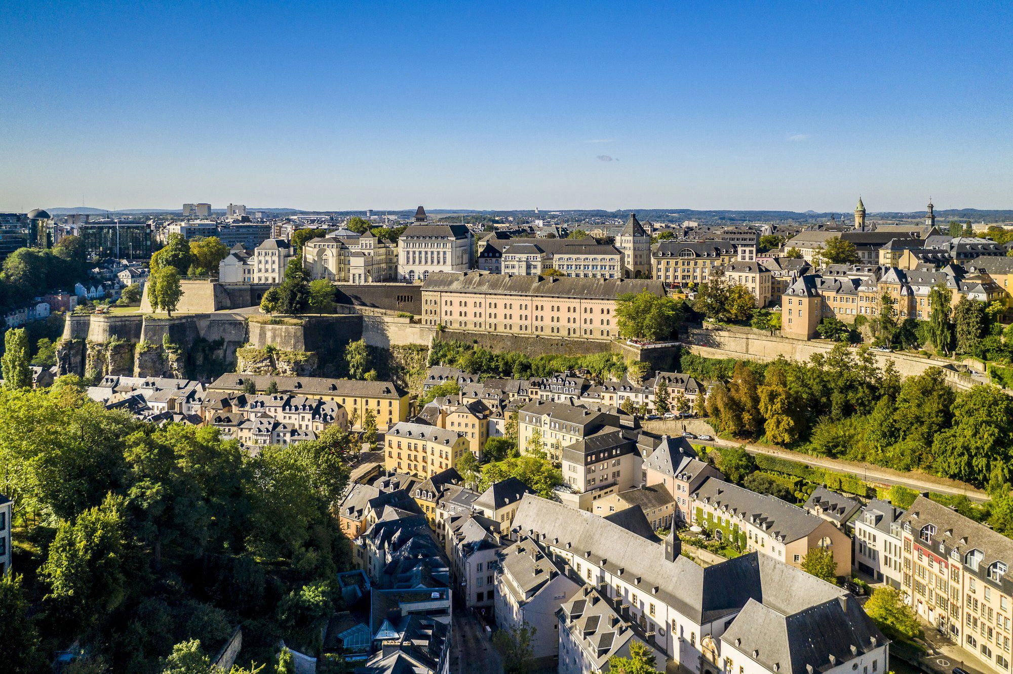 Letzebuerg, Luxembourg