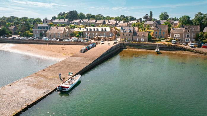 Pleudihen-sur-Rance, France