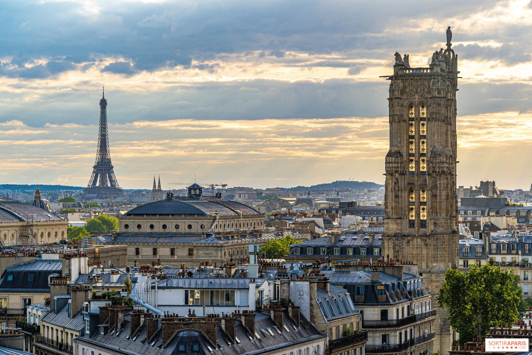 Accès par Cités Sainte Anne, France