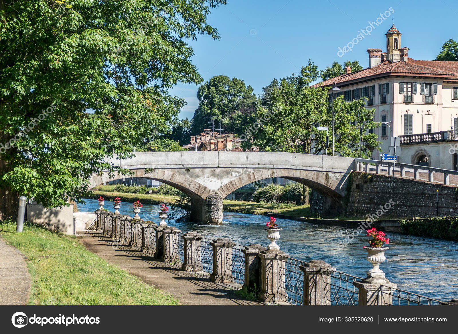 Cassinetta di Lugagnano, Italy