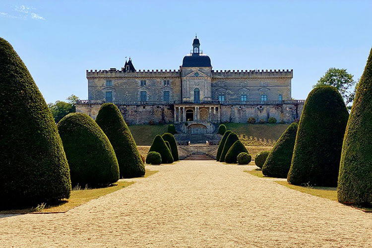 Vayres, France