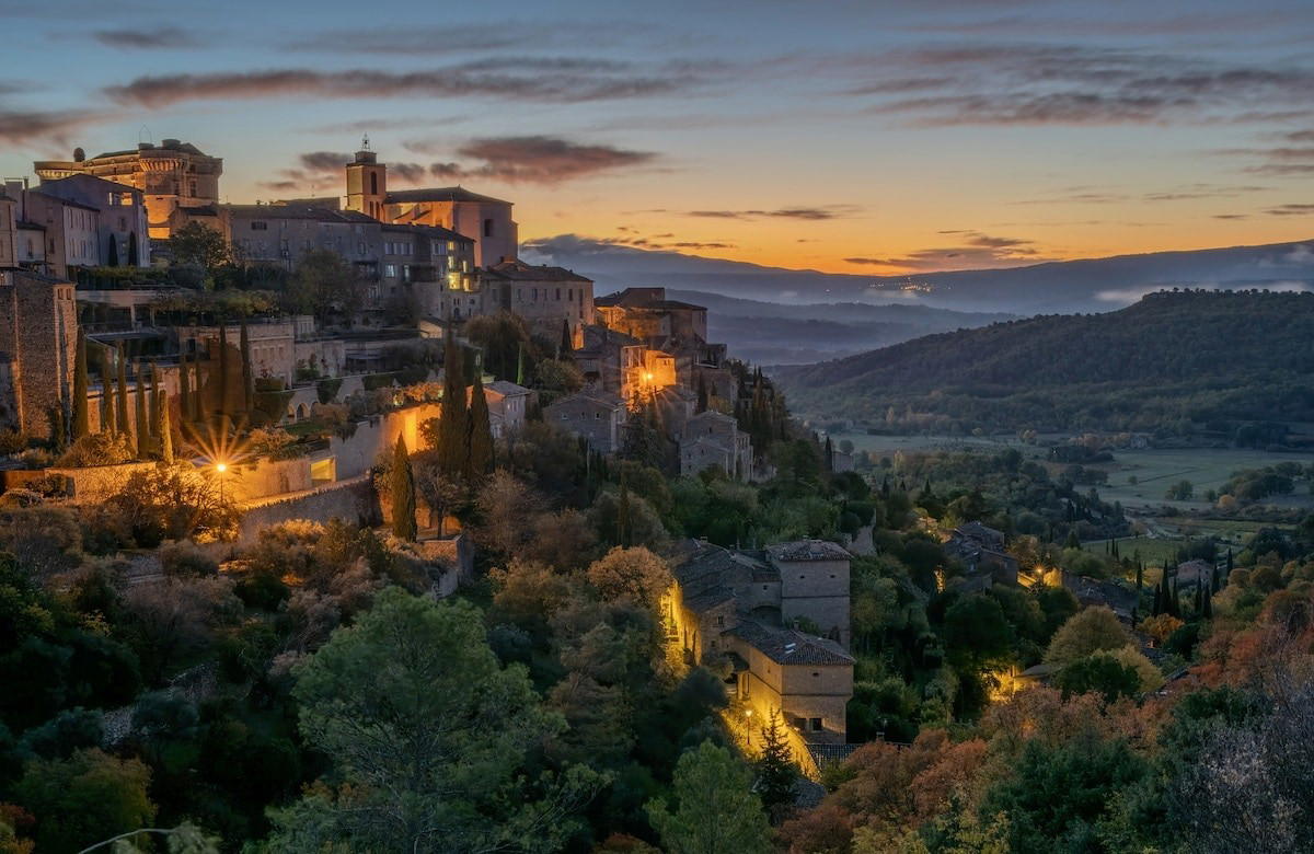 Eyragues, France