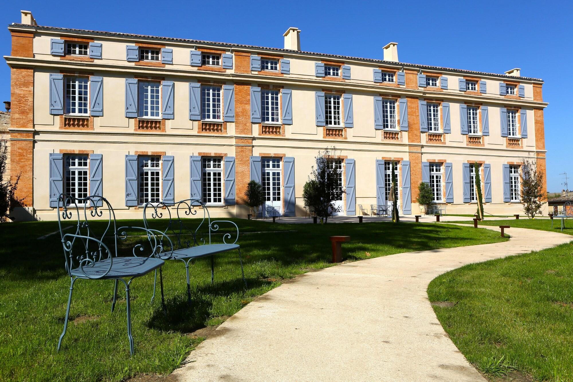 Lacroix-Falgarde, France