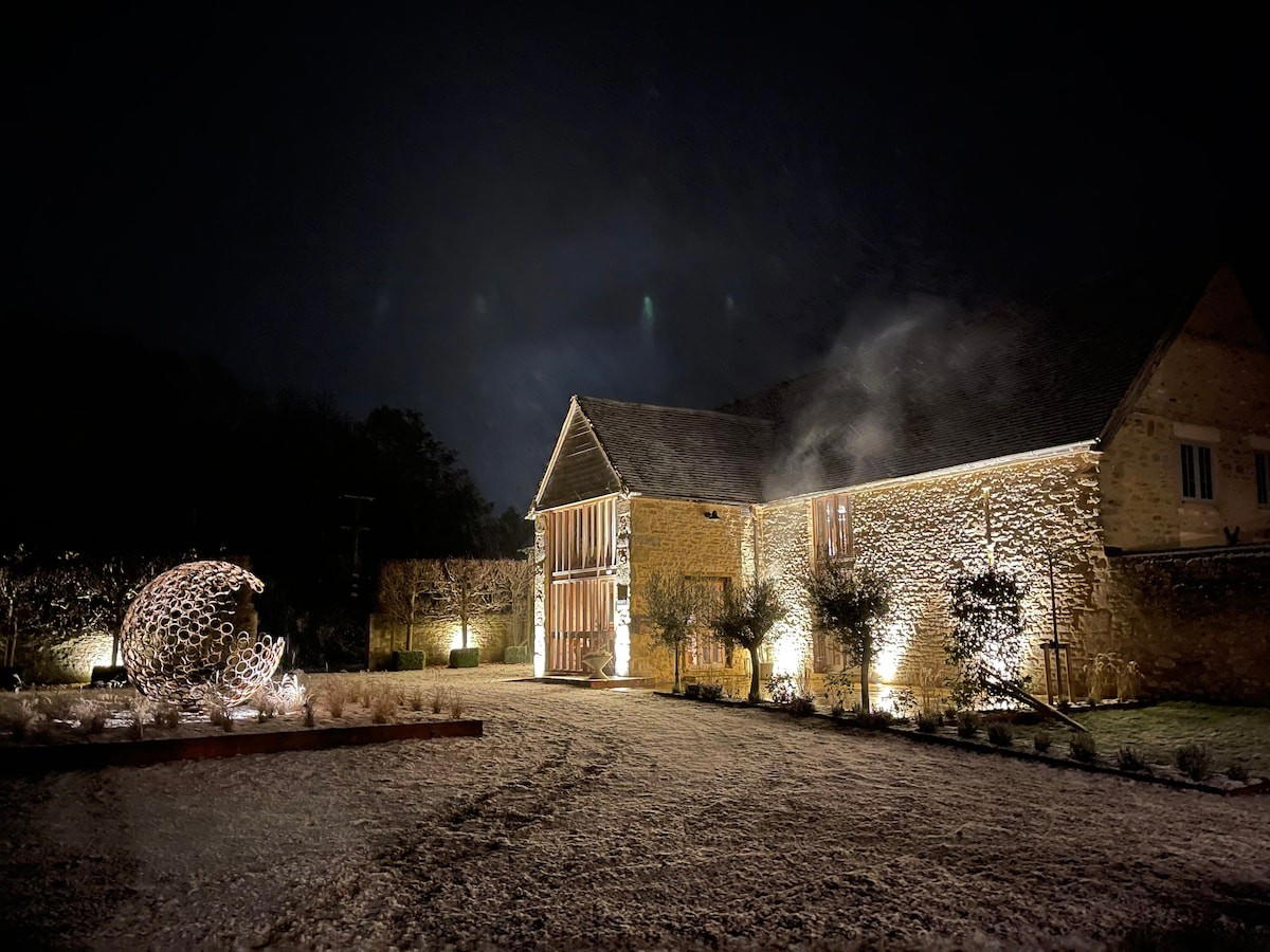 Little Milton, United Kingdom