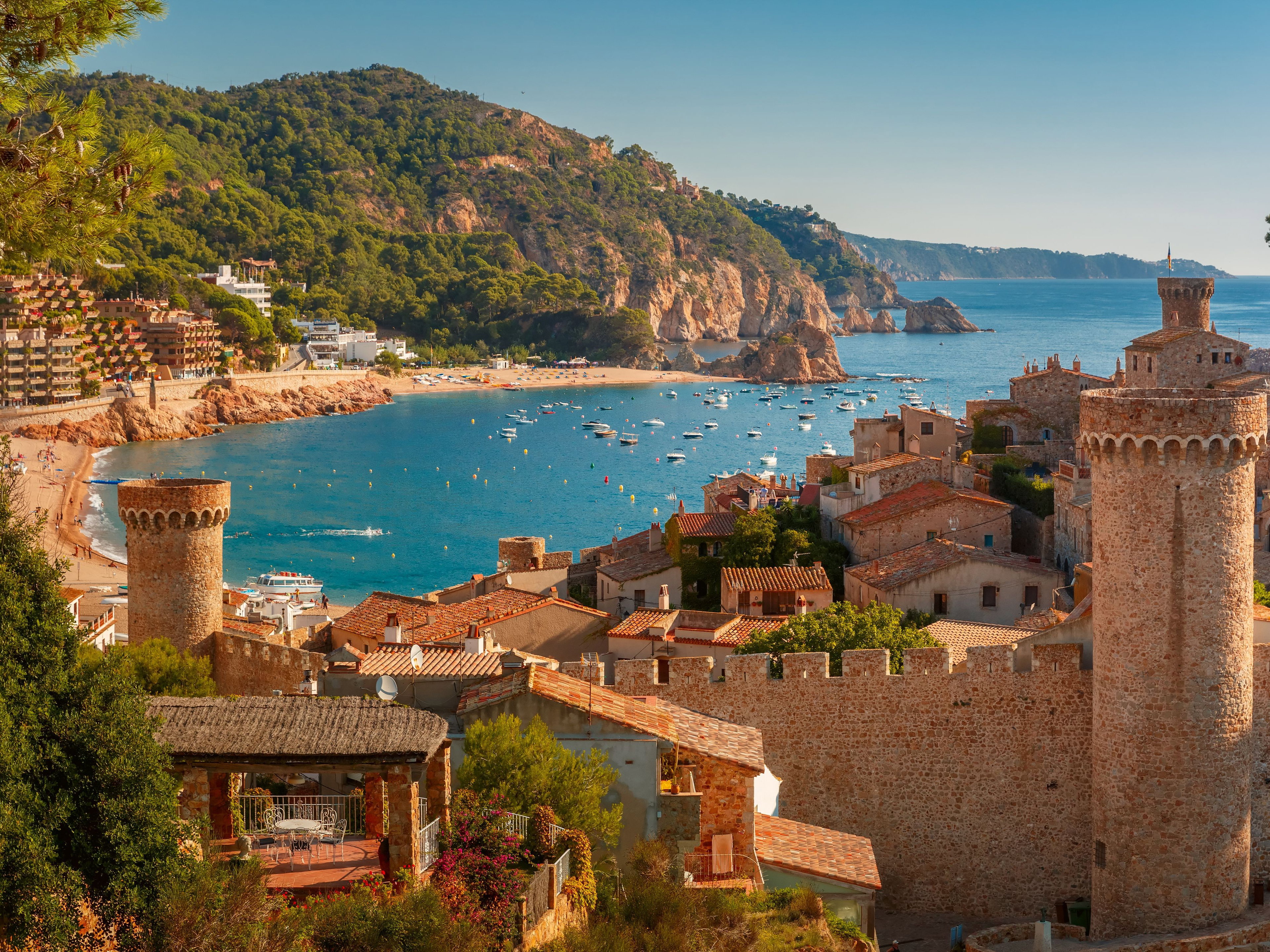Pasai Donibane, Spain