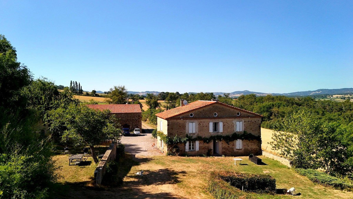 Sauxillanges, France