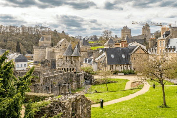 Fougères-sur-Bièvre, France