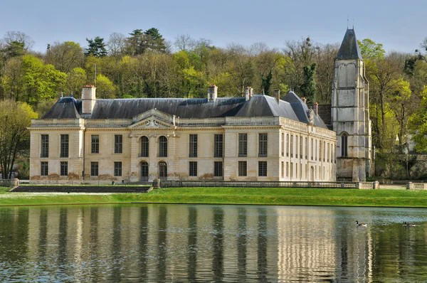 Méry-sur-Oise, France