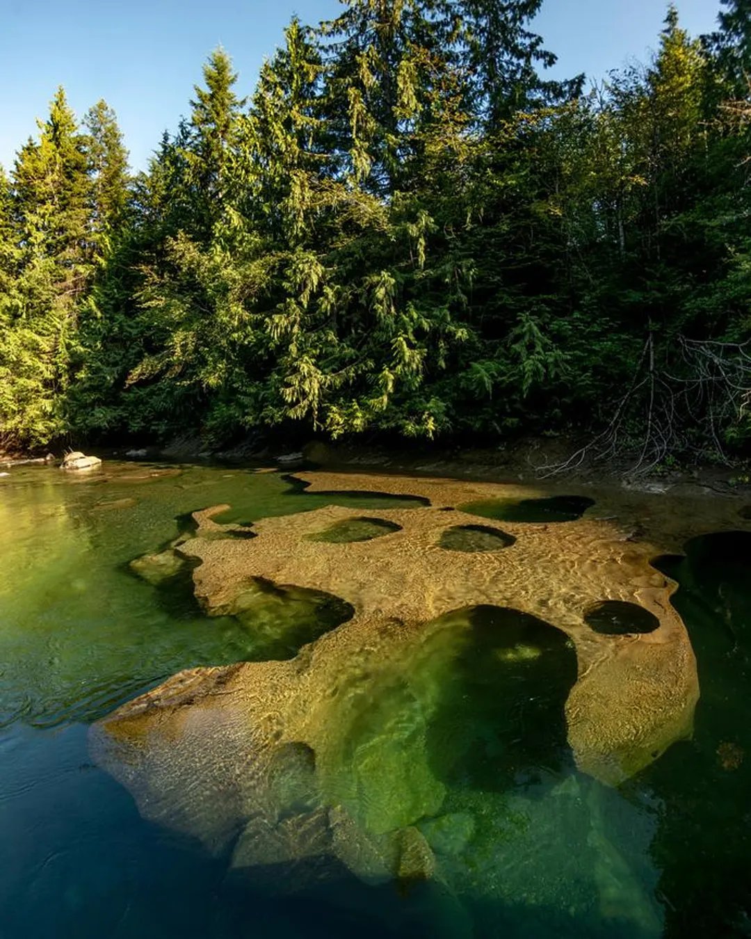 Oyster River, Canada