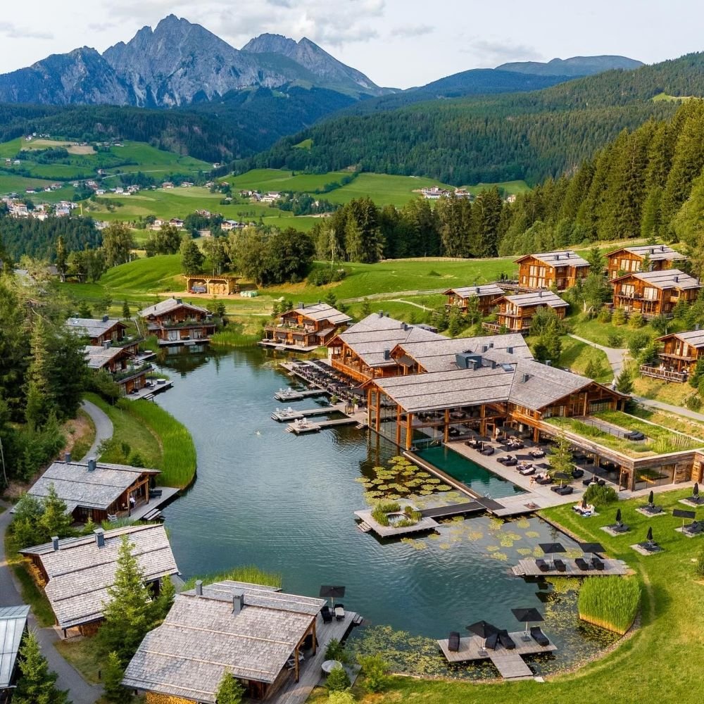 Averlengo, Italy