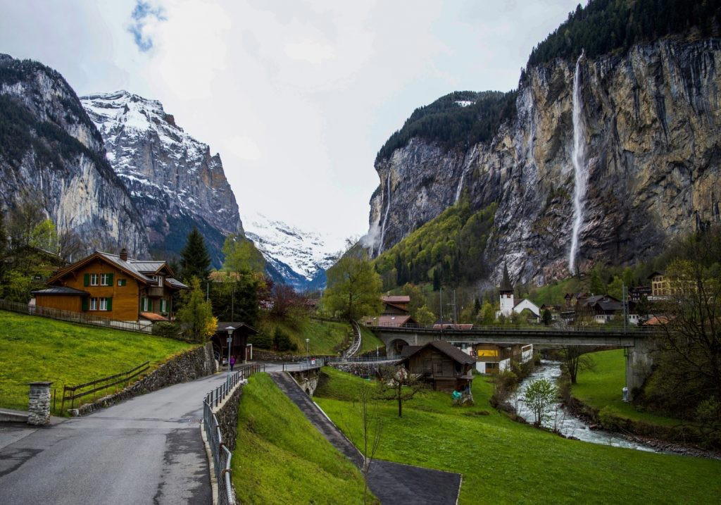 Binningen, Switzerland