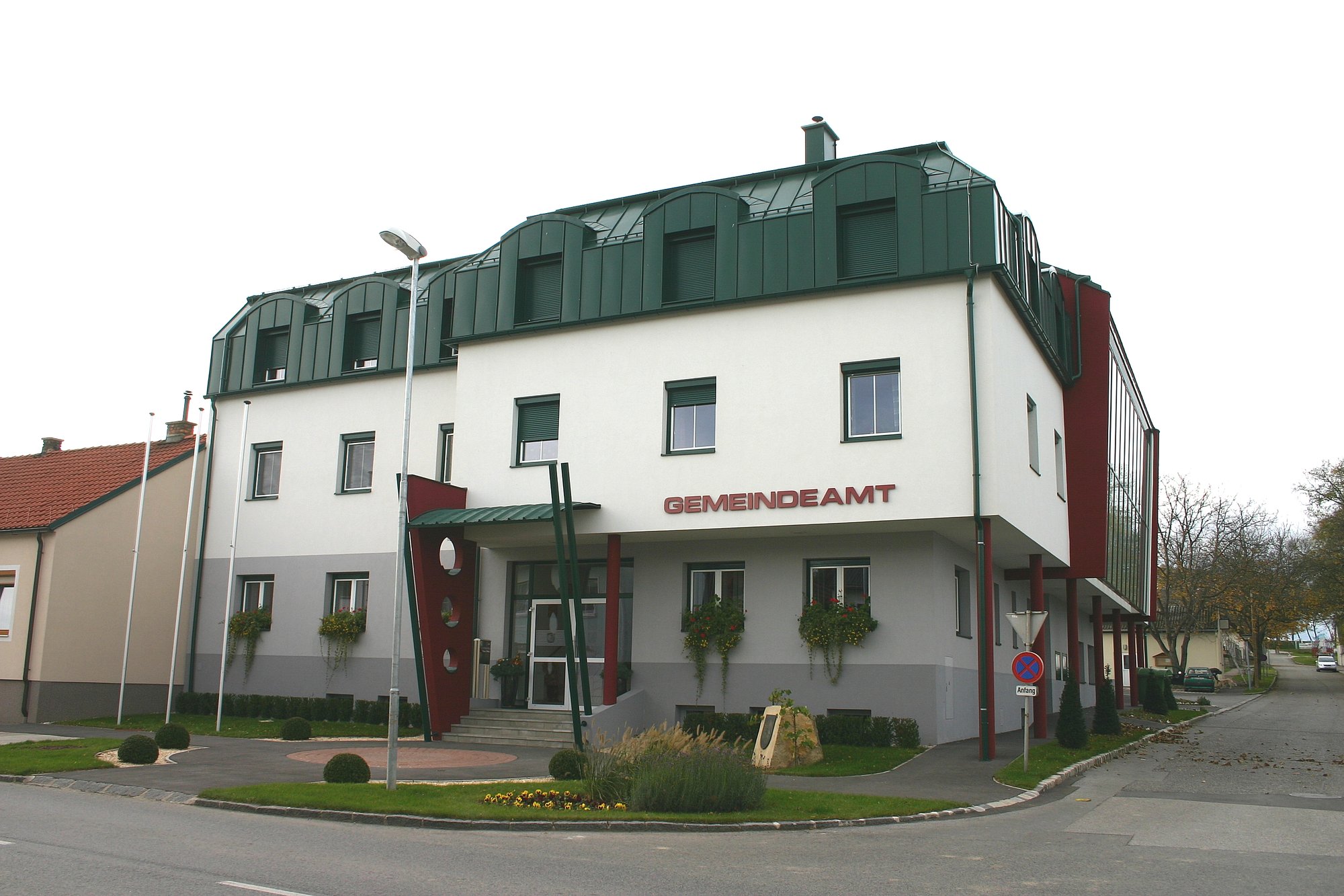 Sigless, Austria