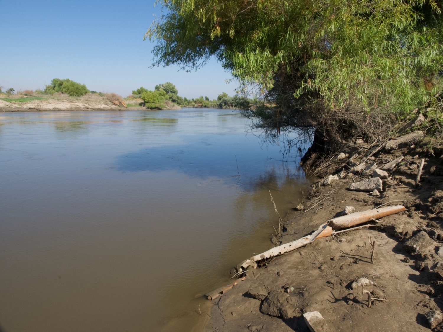 Dos Rios, United States
