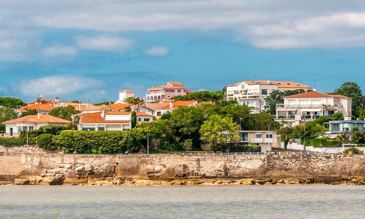 Le Grand-Village-Plage, France