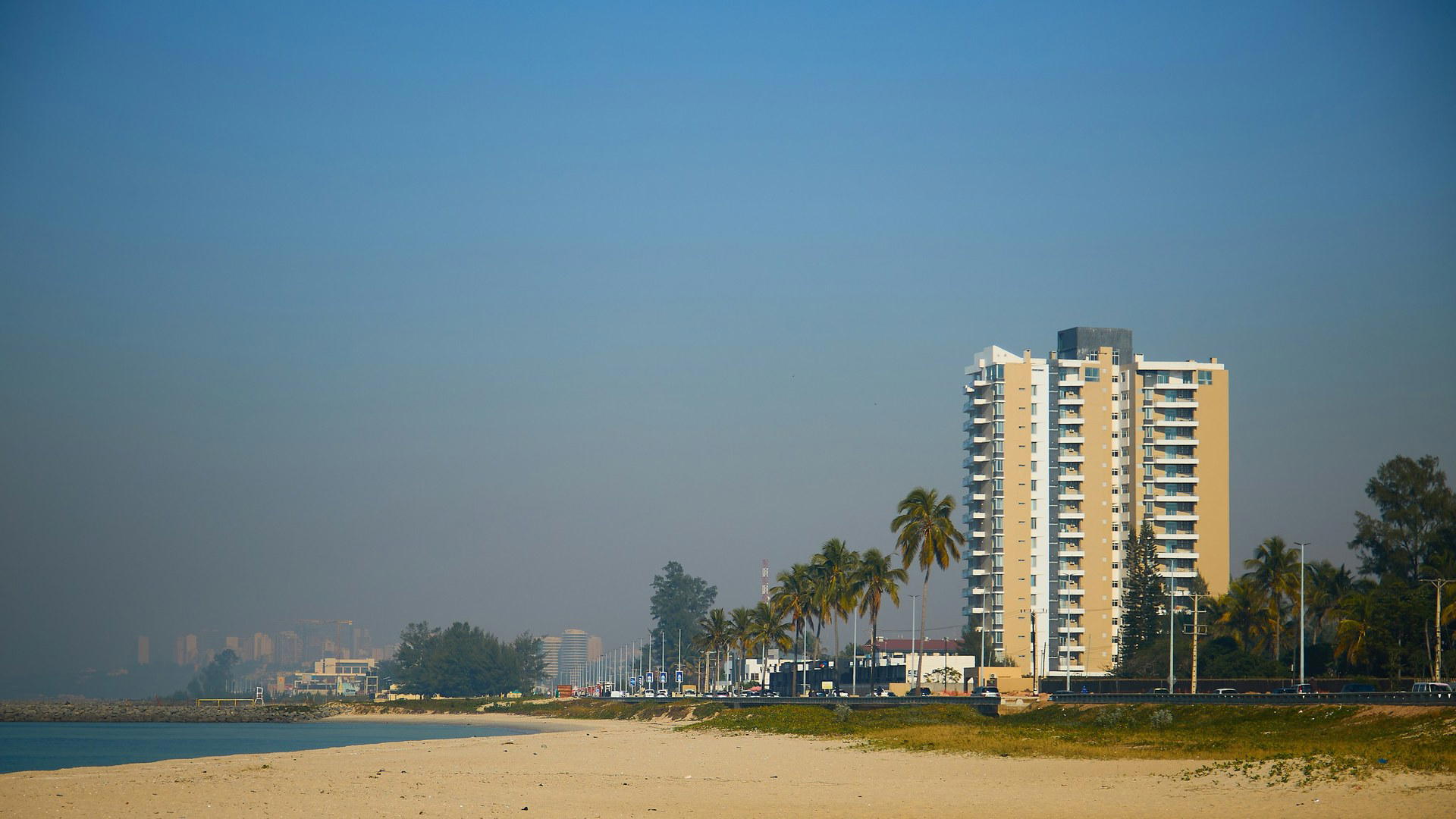 Mozambique luxury dining and travel destination