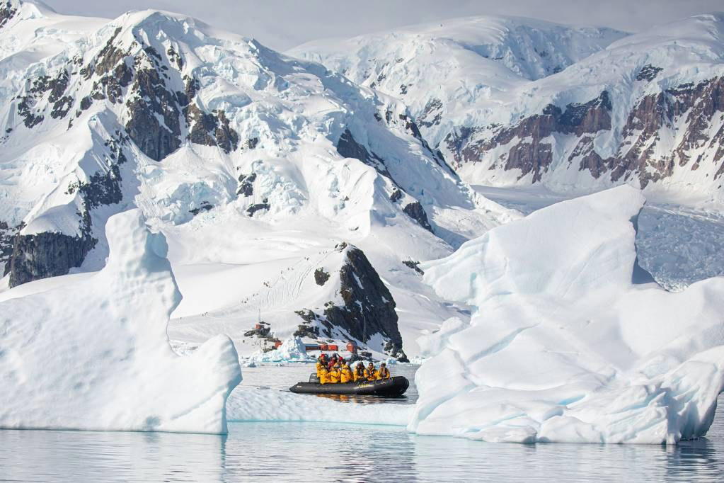 Antarctica luxury dining and travel destination