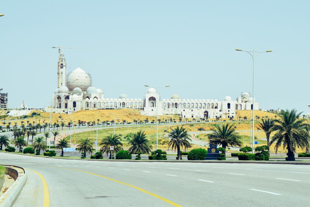 Bahrain luxury dining and travel destination