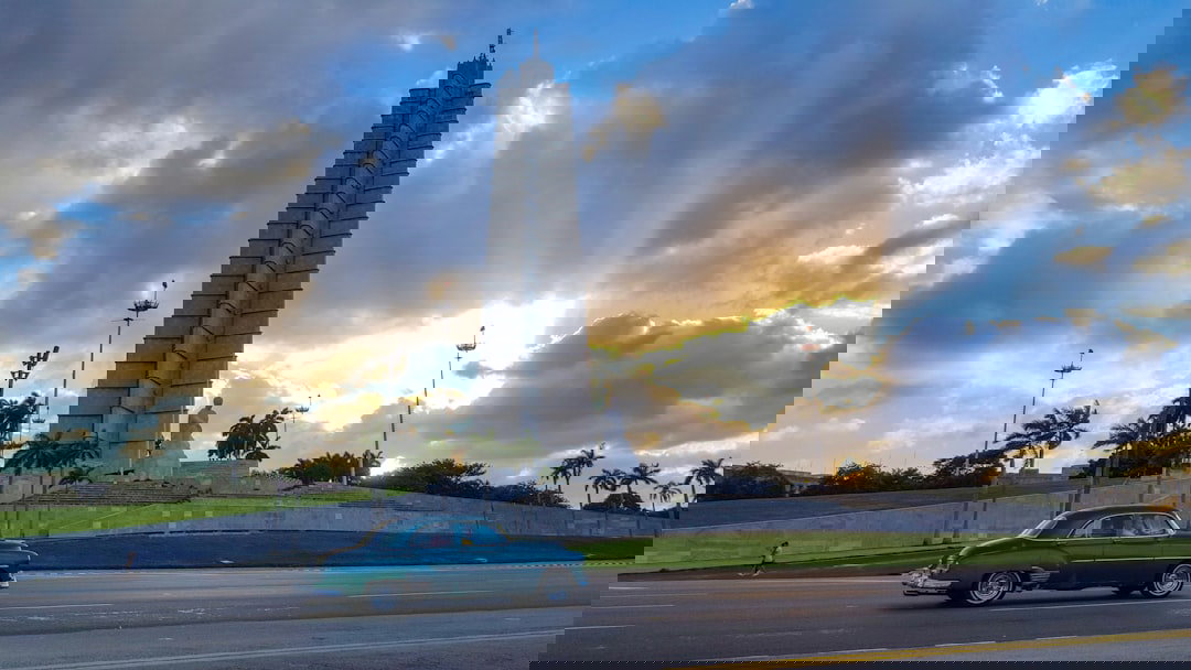 Cuba luxury dining and travel destination