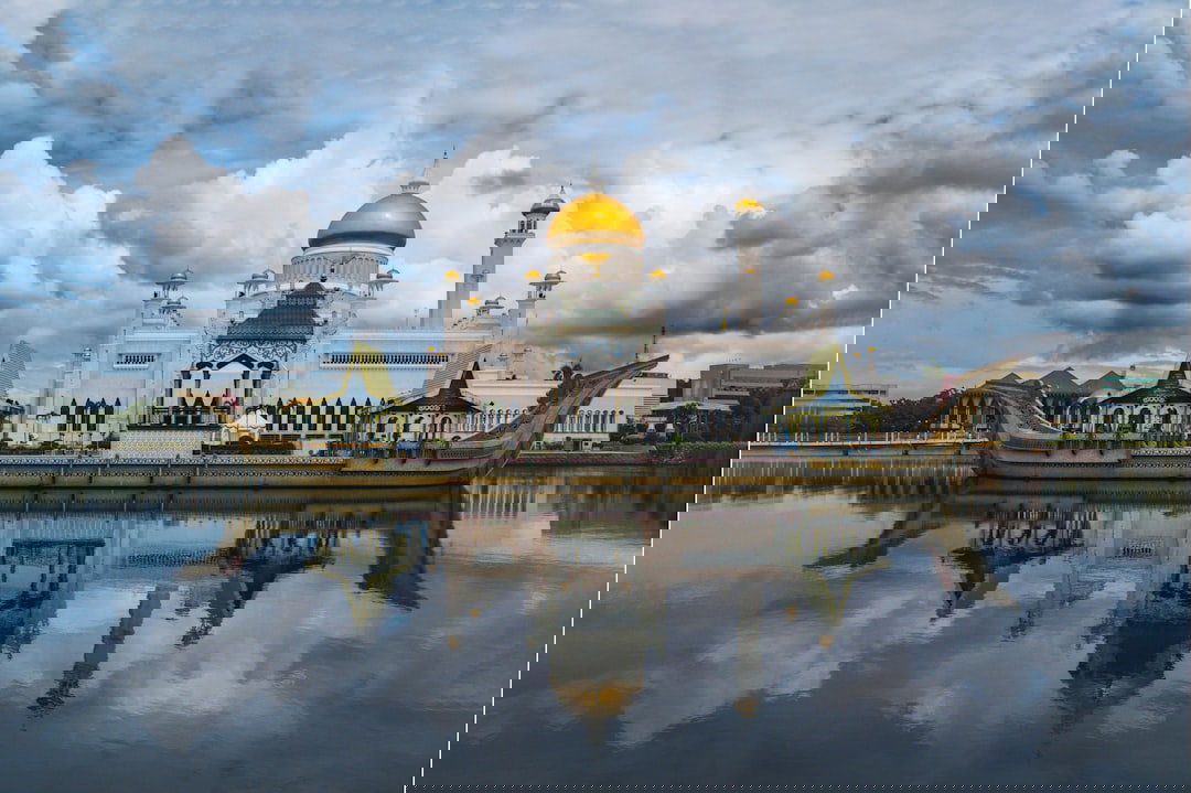 Brunei Darussalam luxury dining and travel destination