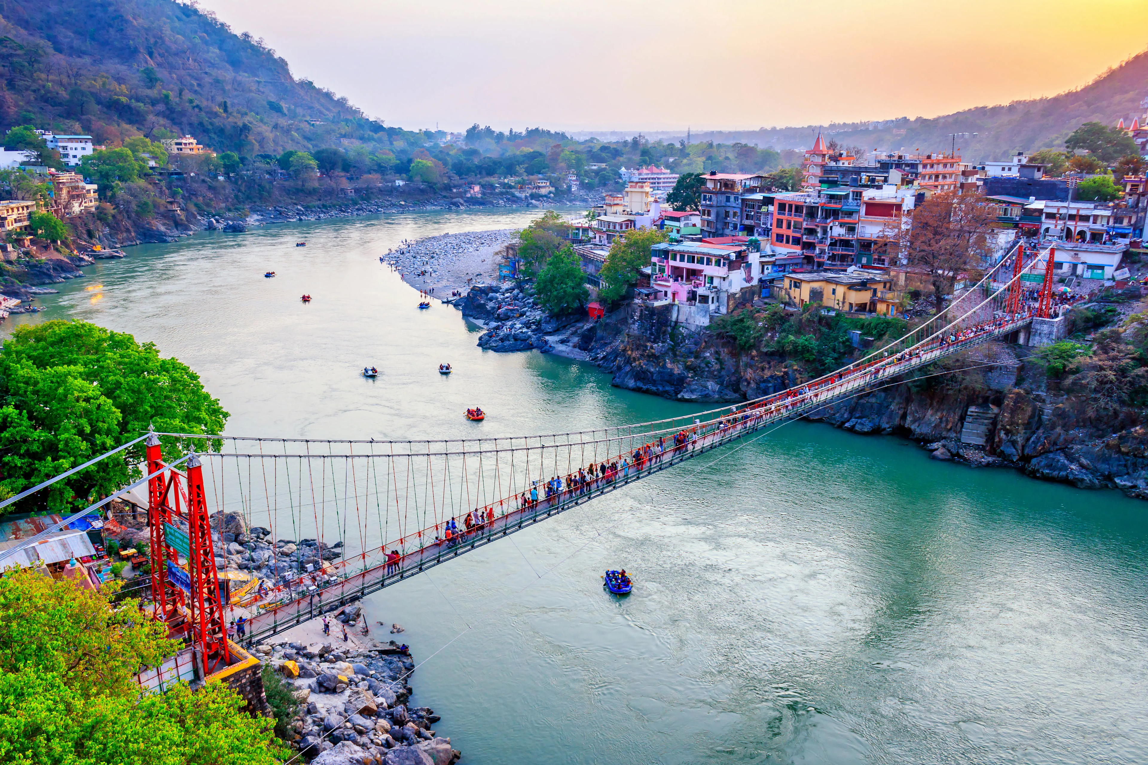 India luxury dining and travel destination