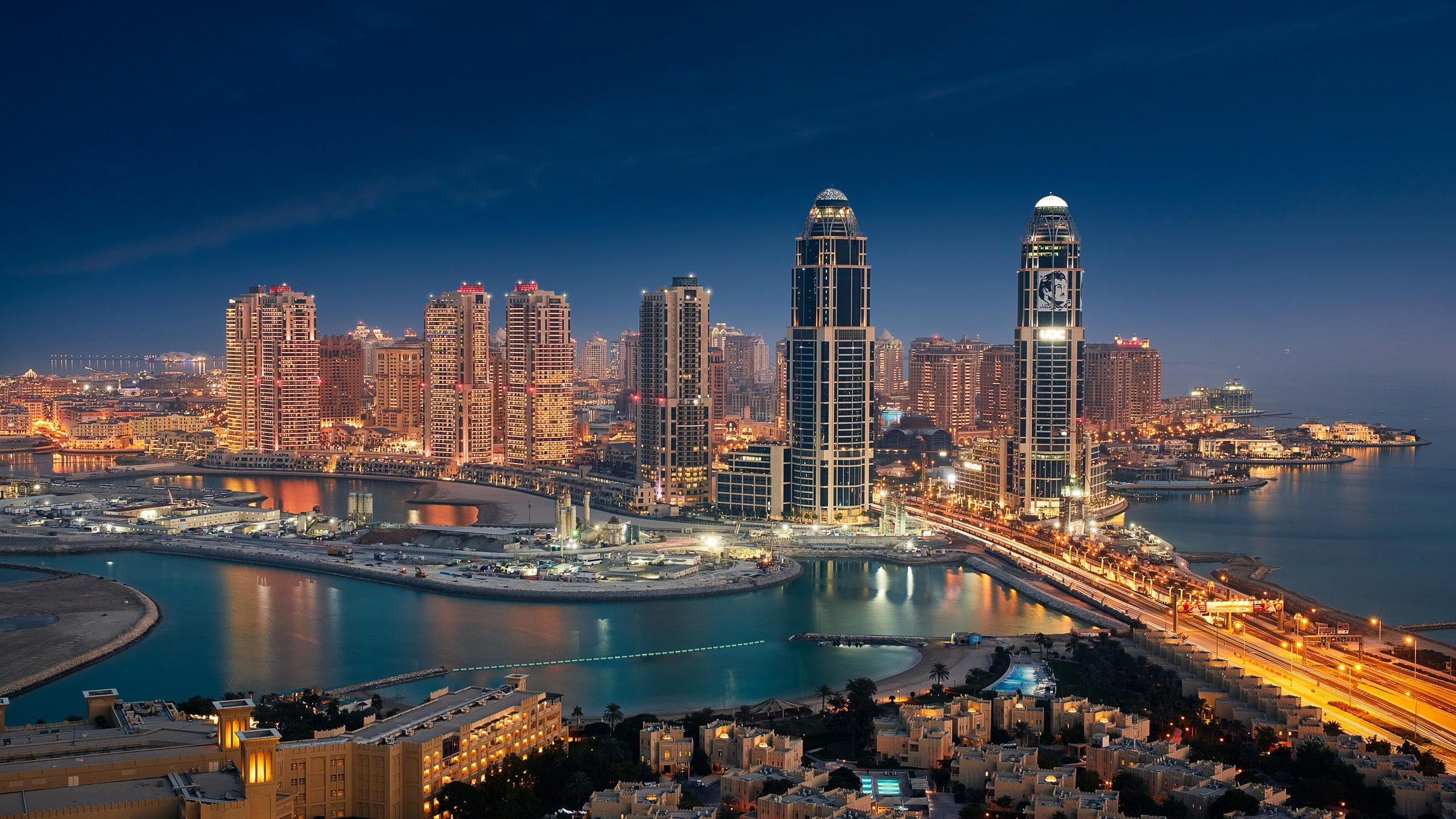 Qatar luxury dining and travel destination