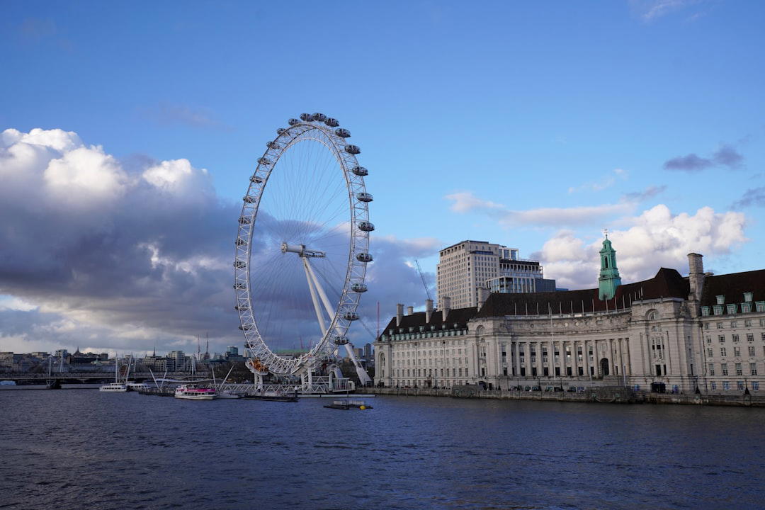 United Kingdom luxury dining and travel destination