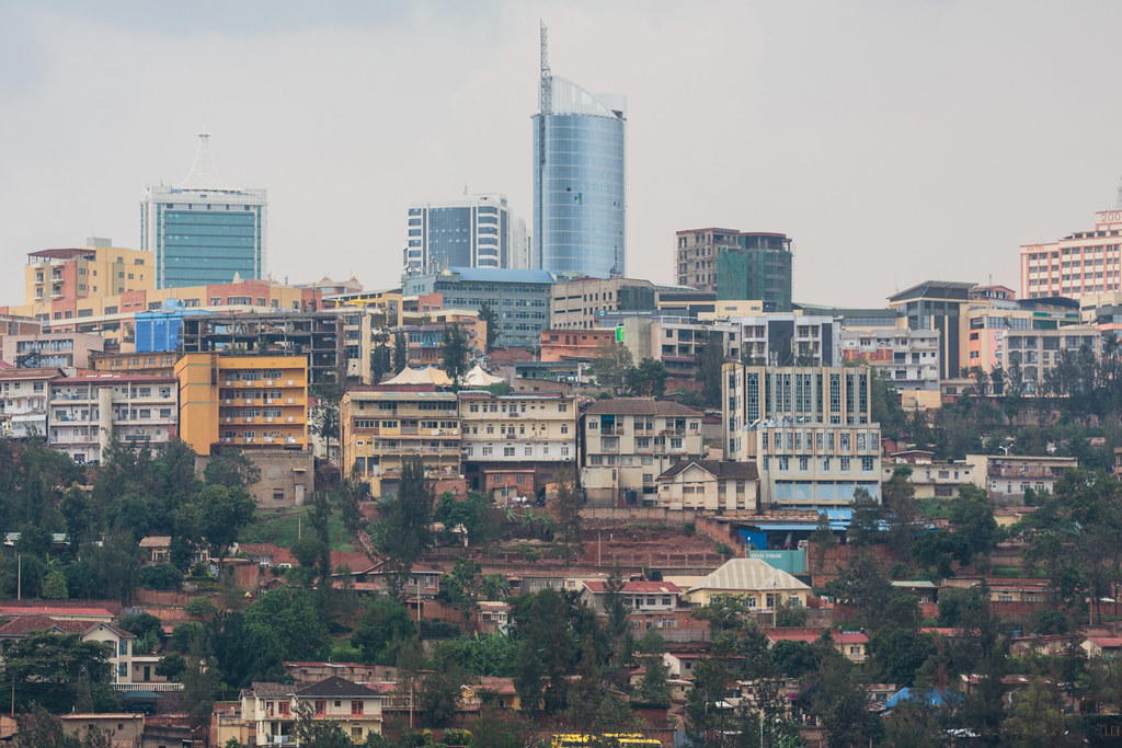 Uganda luxury dining and travel destination