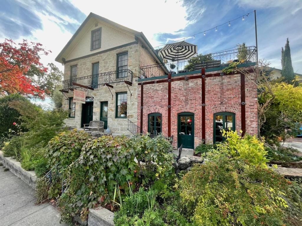 Maison Fleurie, A Four Sisters Inn hotel in Yountville, United States