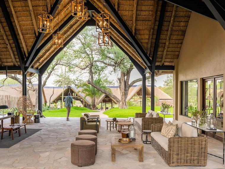 Thornybush Game Lodge, Bushbuckridge, South Africa