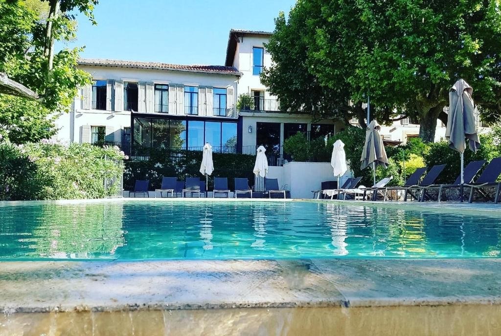 Les Lodges Sainte-Victoire, Aix-en-Provence, France