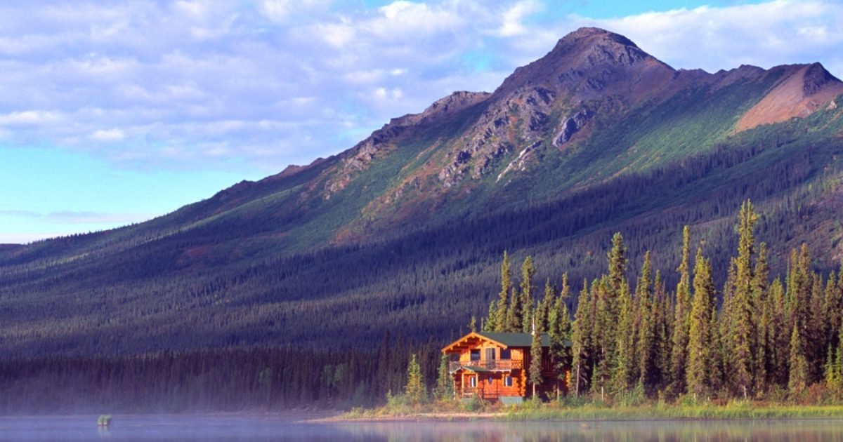 Iniakuk Lake Wilderness Lodge