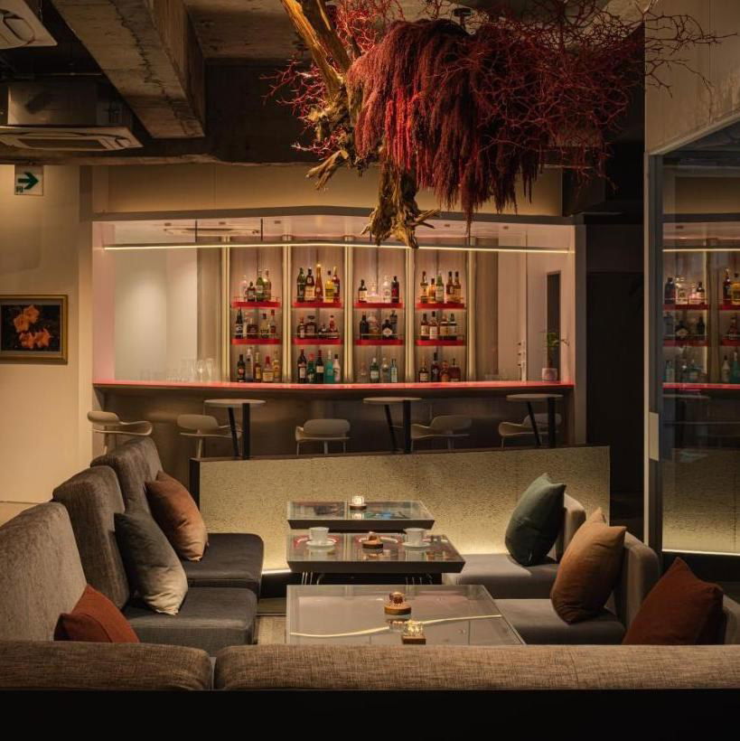 BnA_WALL, Hotel in Tokyo