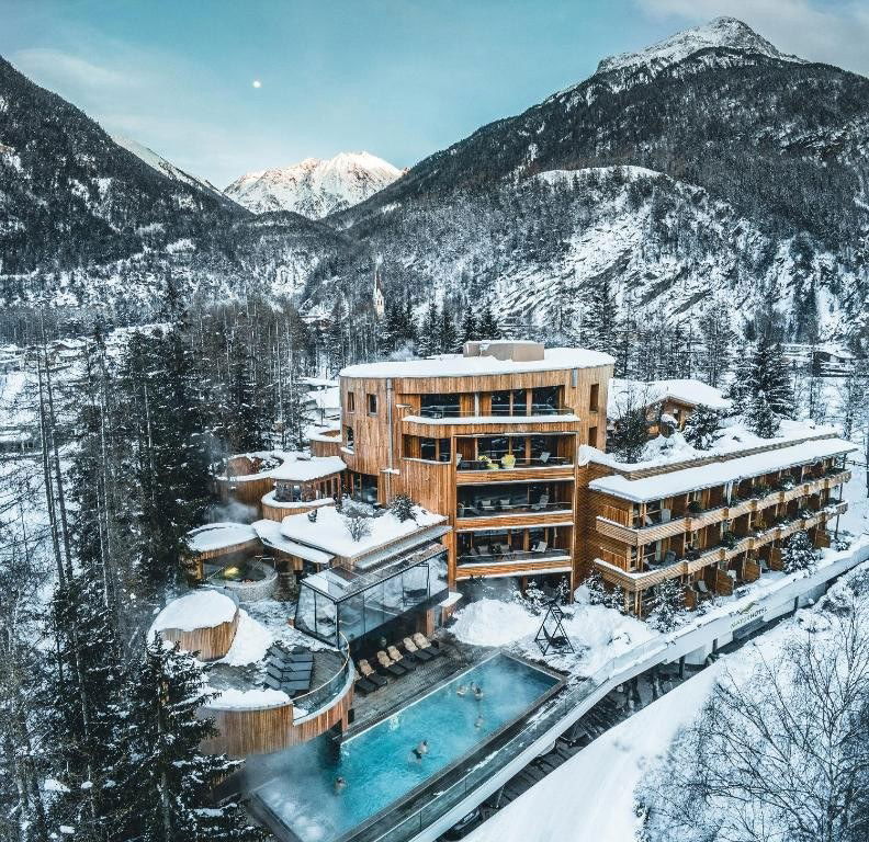 Naturhotel Waldklause, Hotel in Längenfeld
