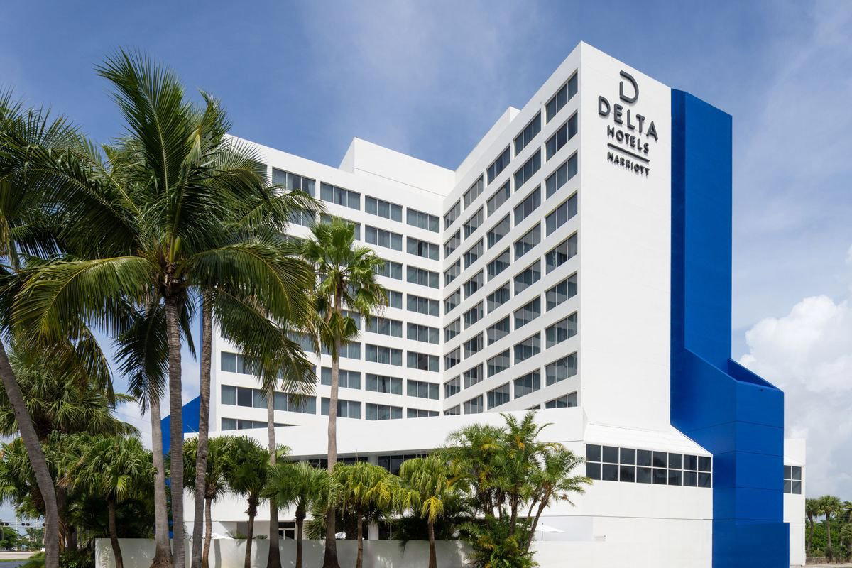 Delta Hotels by Marriott West Palm Beach hotel in West Palm Beach