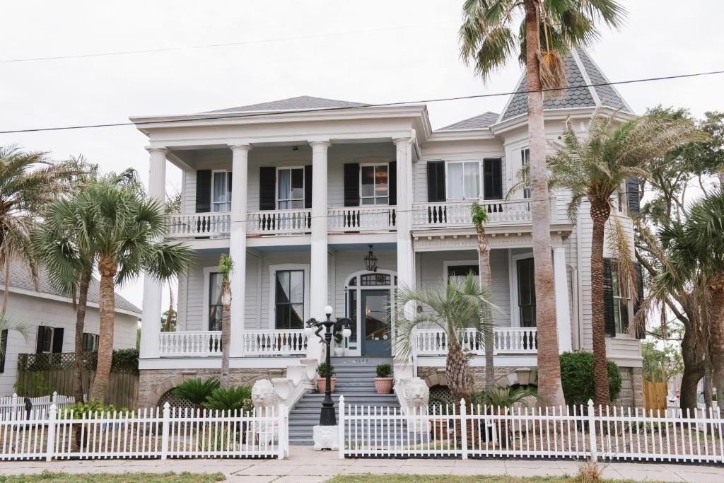 Carr Mansion, Galveston, United States