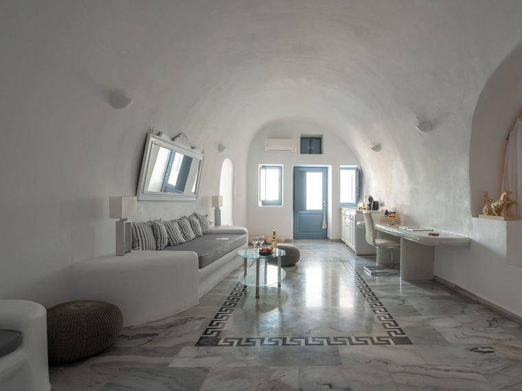 Pegasus Suites, Fira, Greece