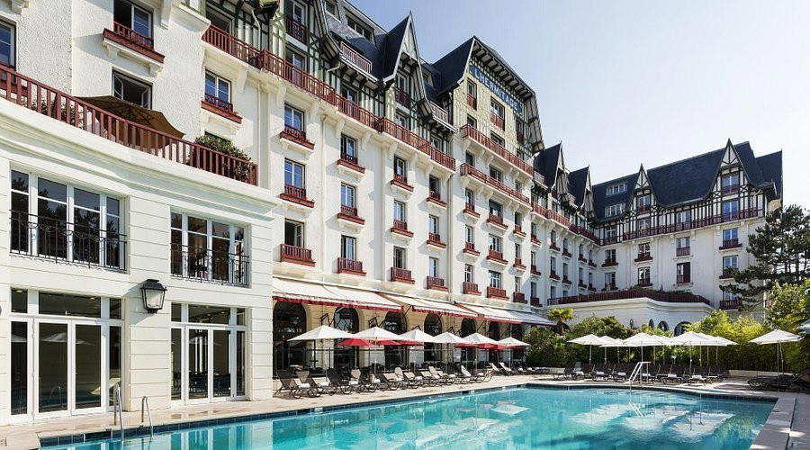 Hôtel Barrière L'Hermitage, La Baule, France
