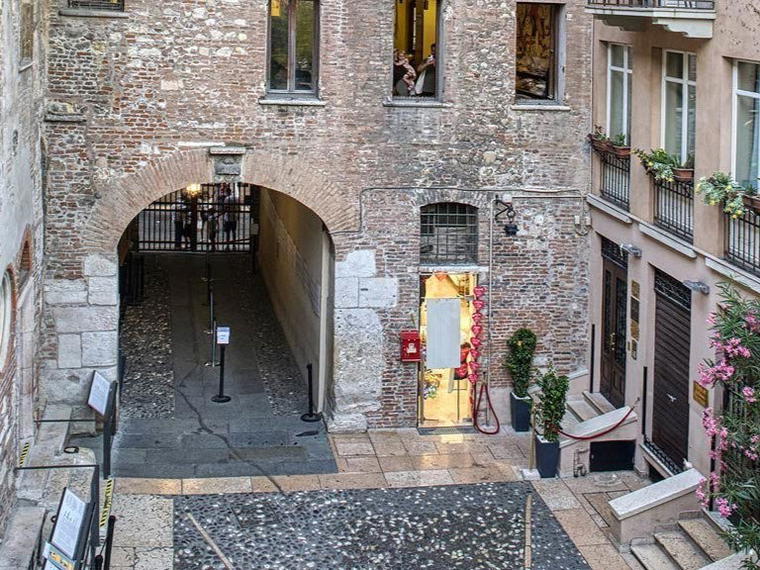 Relais Balcone di Giulietta, Verona, Italy