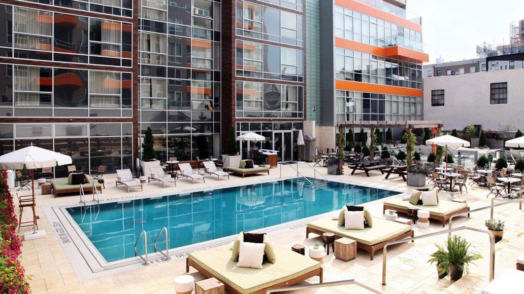 McCarren Hotel & Pool, Hotel in New York City