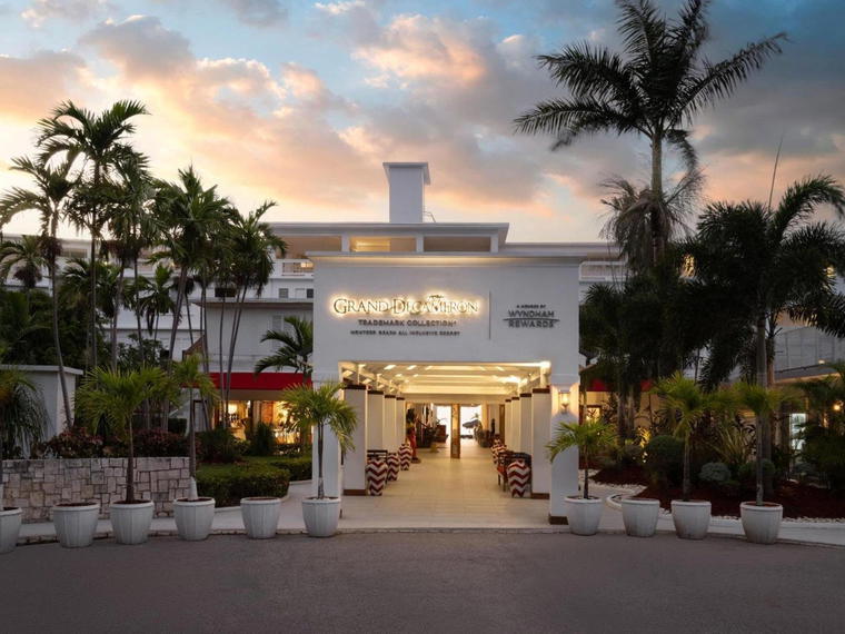 Grand Decameron Montego Beach, Montego Bay, Jamaica