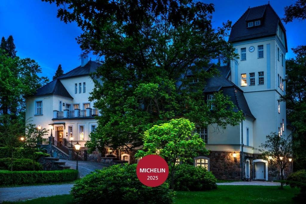 Pałac Ciekocinko Hotel Resort & Wellness, Hotel in Ciekocinko