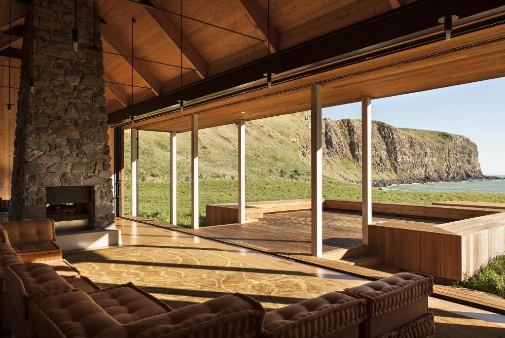 Annandale Villas hotel in Pigeon Bay, New Zealand