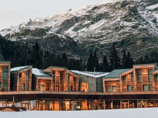 Aethos Monterosa, Champoluc, Italy