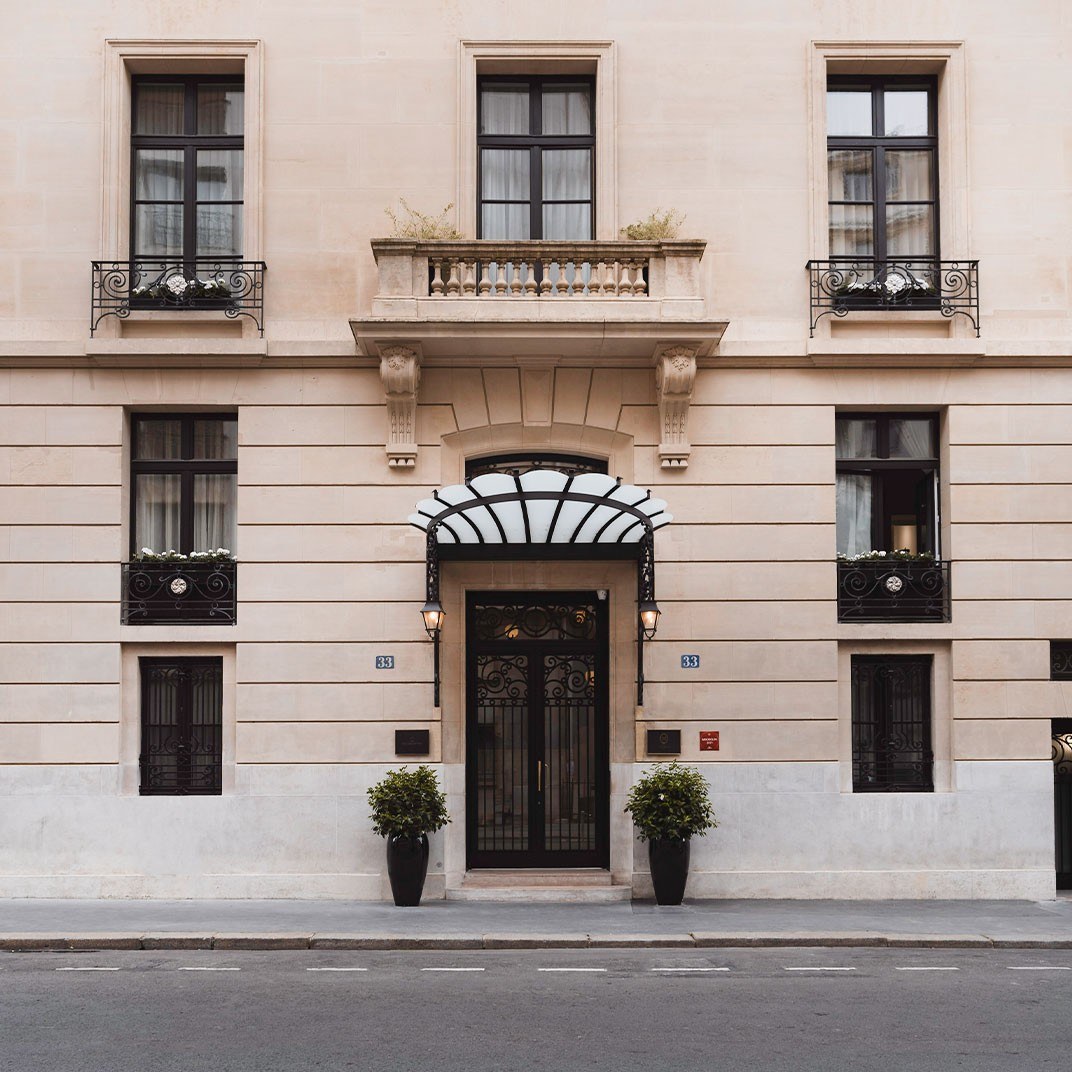 Villeroy, Paris, France