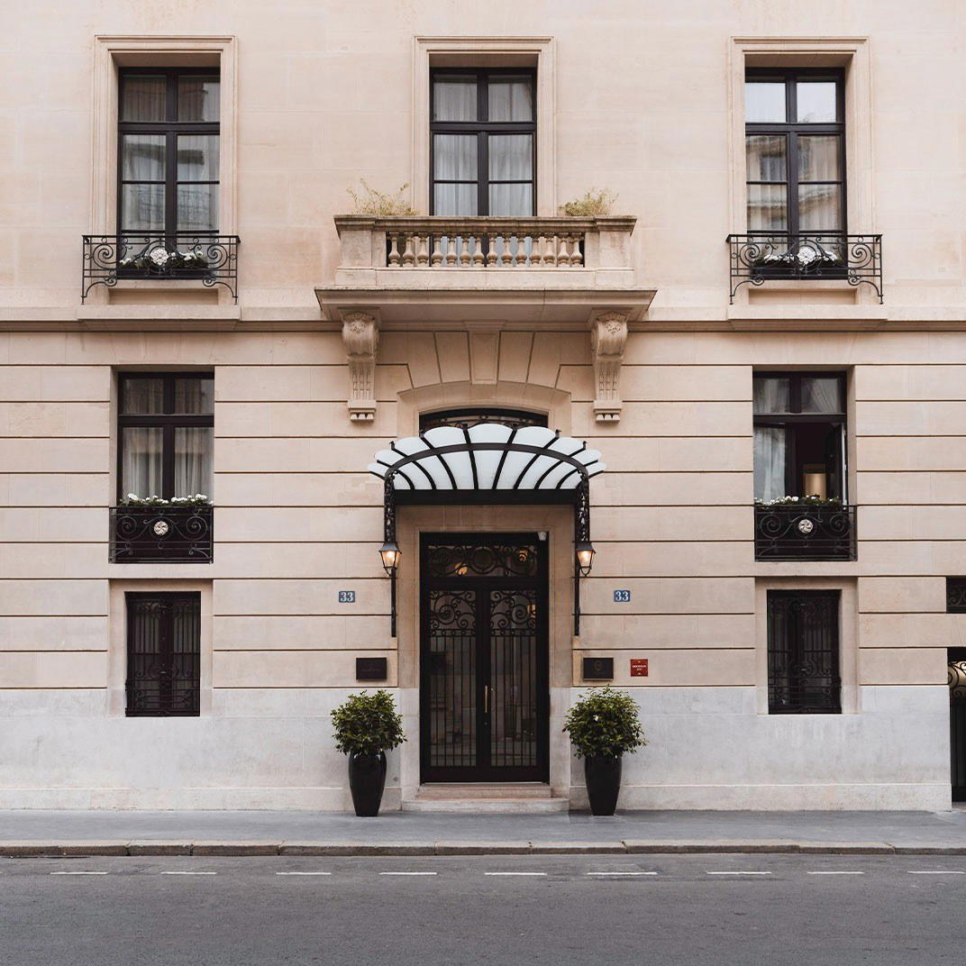 Villeroy, Paris, France