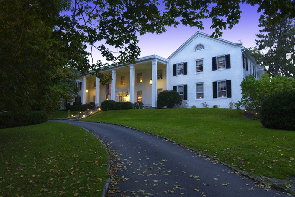 The Historic General Lewis Inn, Lewisburg, United States