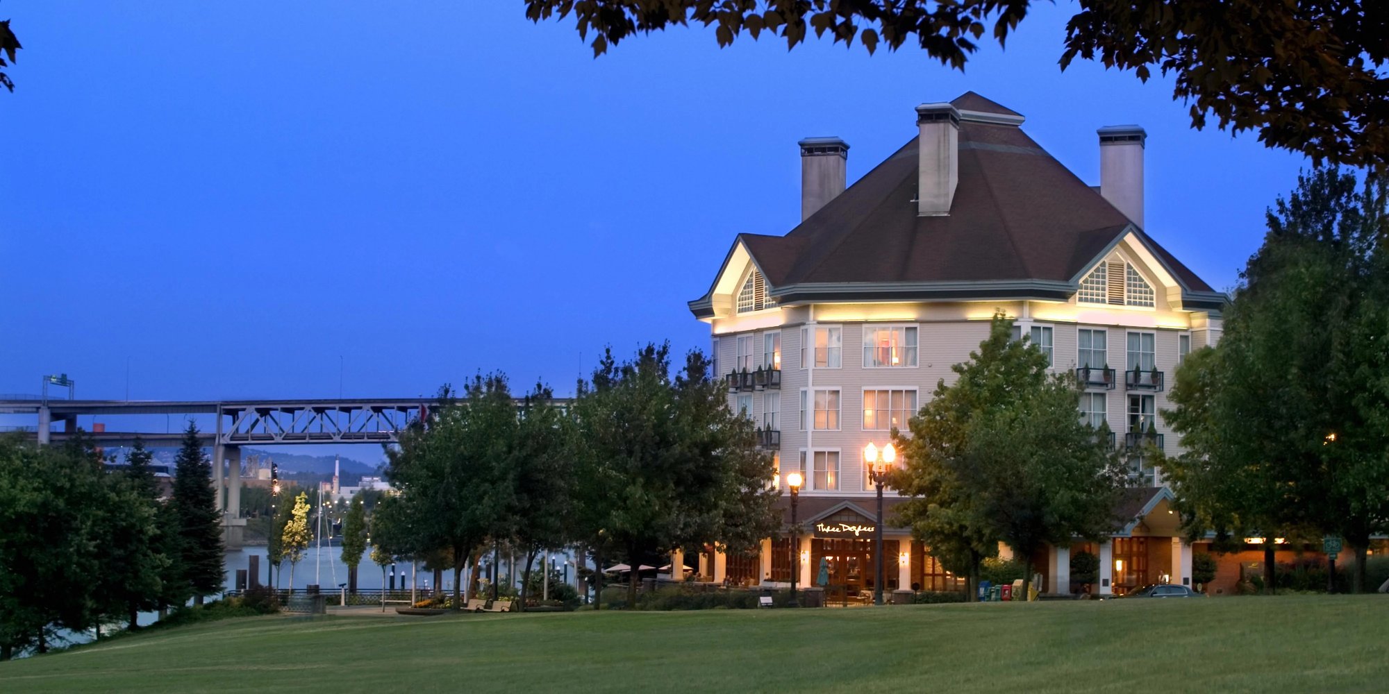 Kimpton RiverPlace Hotel hotel in Portland