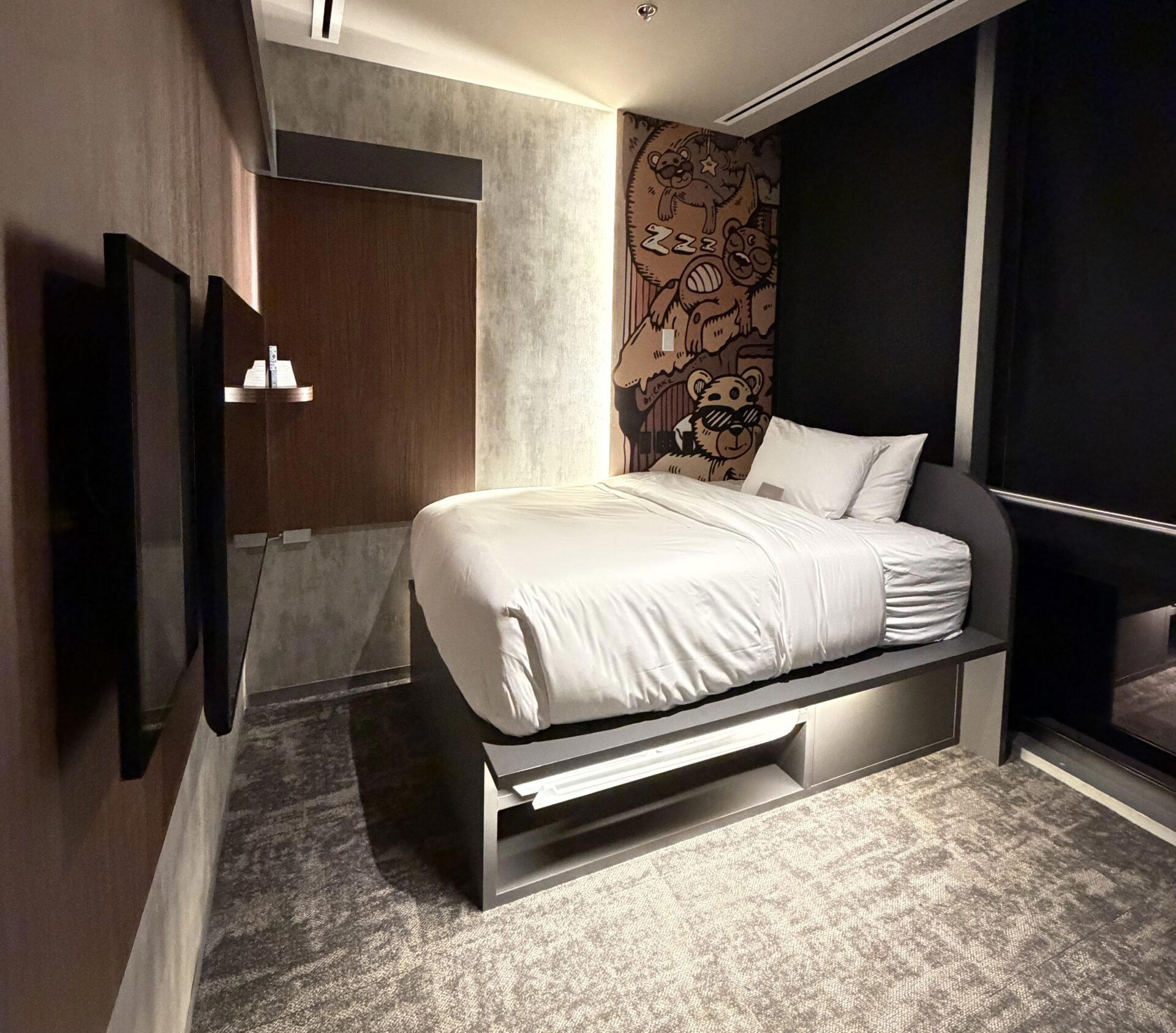 Wait n’ Rest hotel in Miami, United States