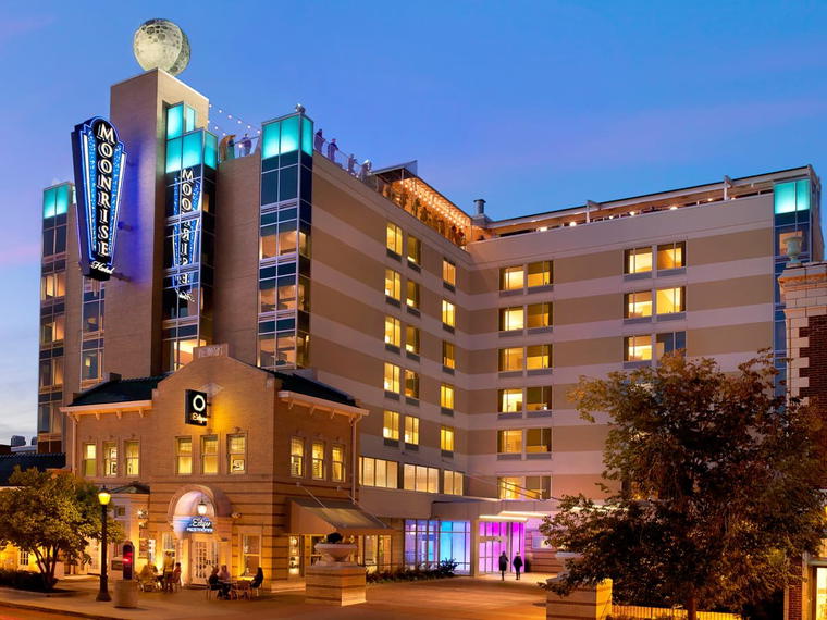 Moonrise Hotel, St Louis, United States